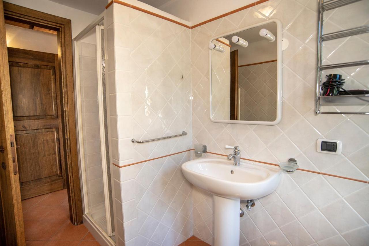Agriturismo Il Corniolo Castiglione di Garfagnana Exteriör bild