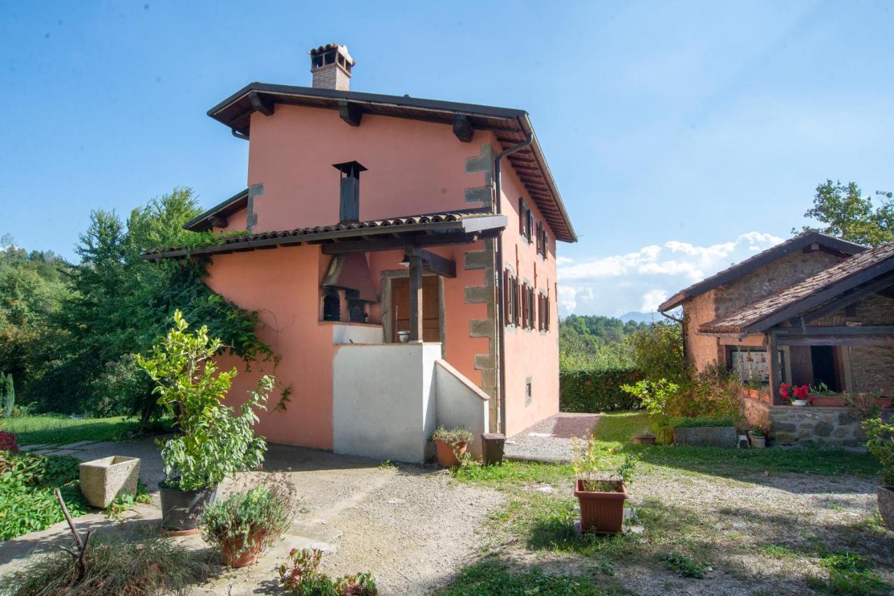 Agriturismo Il Corniolo Castiglione di Garfagnana Exteriör bild