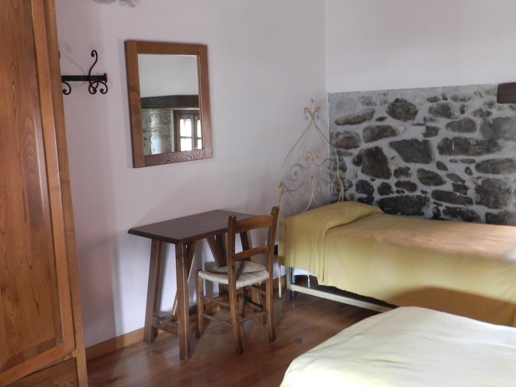 Agriturismo Il Corniolo Castiglione di Garfagnana Rum bild