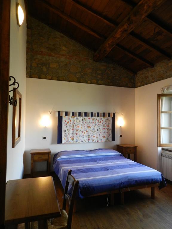 Agriturismo Il Corniolo Castiglione di Garfagnana Rum bild