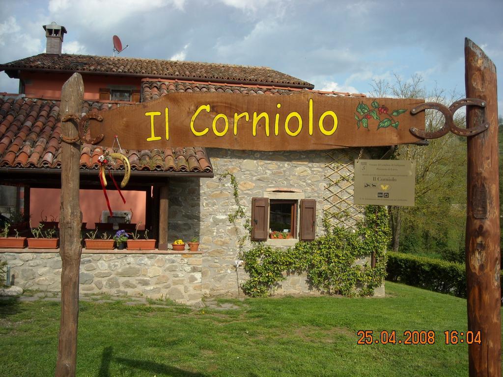Agriturismo Il Corniolo Castiglione di Garfagnana Exteriör bild